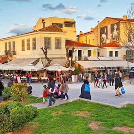 4 Family And Friends - Acropolis View Apartment Атина Екстериор снимка