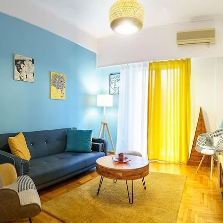4 Family And Friends - Acropolis View Apartment Атина Екстериор снимка